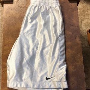 nike basketball shorts